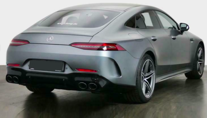 MERCEDES AMG GT 53 4MATIC+ 4-DOOR COUPÉ - šedá Designo, předváděcí auto skladem